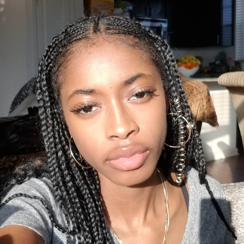 Meet your Posher, Gabrielle